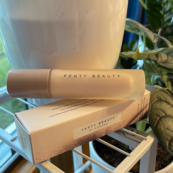 **NOT FOR SALE**FENTY BEAUTY Pro Filt’r Instant Retouch Primer in “Soft Matte” - Picture 2 of 11